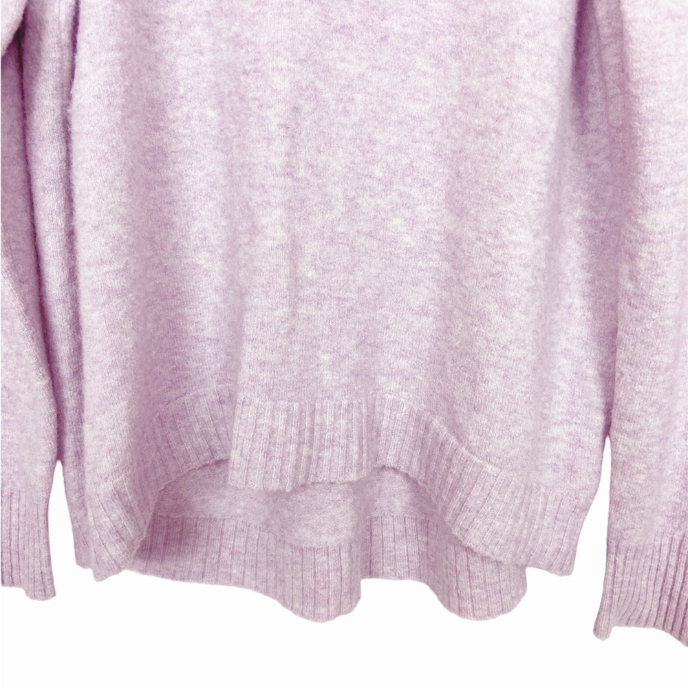 J.Crew Turtleneck Sweater in Supersoft Yarn in Lilac Size Medium - Picture 6 of 7